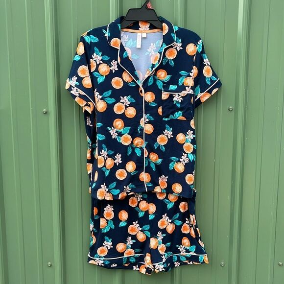 Dreamy Soft Short Sleeve Knit Notch Collar Top & Shorts Pajama 2-Pc Set Size M - Picture 1 of 8